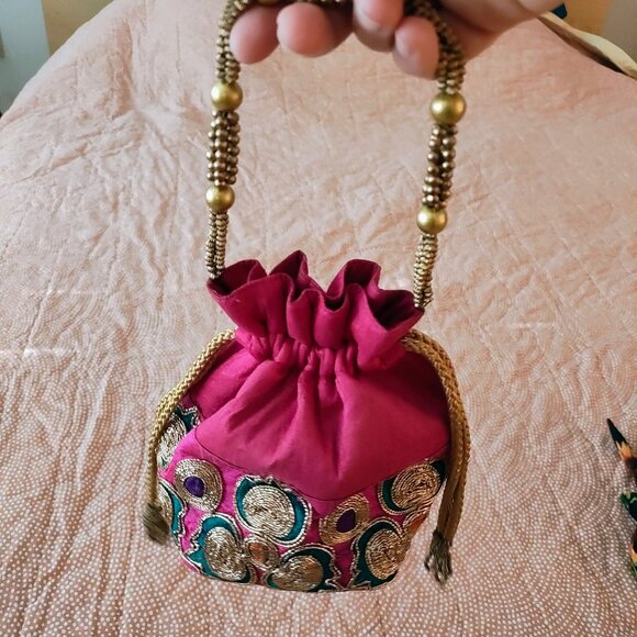 Cute bohemian hot pink bag, handmade in India - Picture 1 of 7